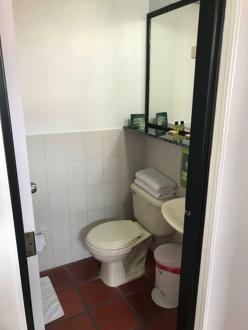 Hotel Santa Ana ميديلين المظهر الخارجي الصورة